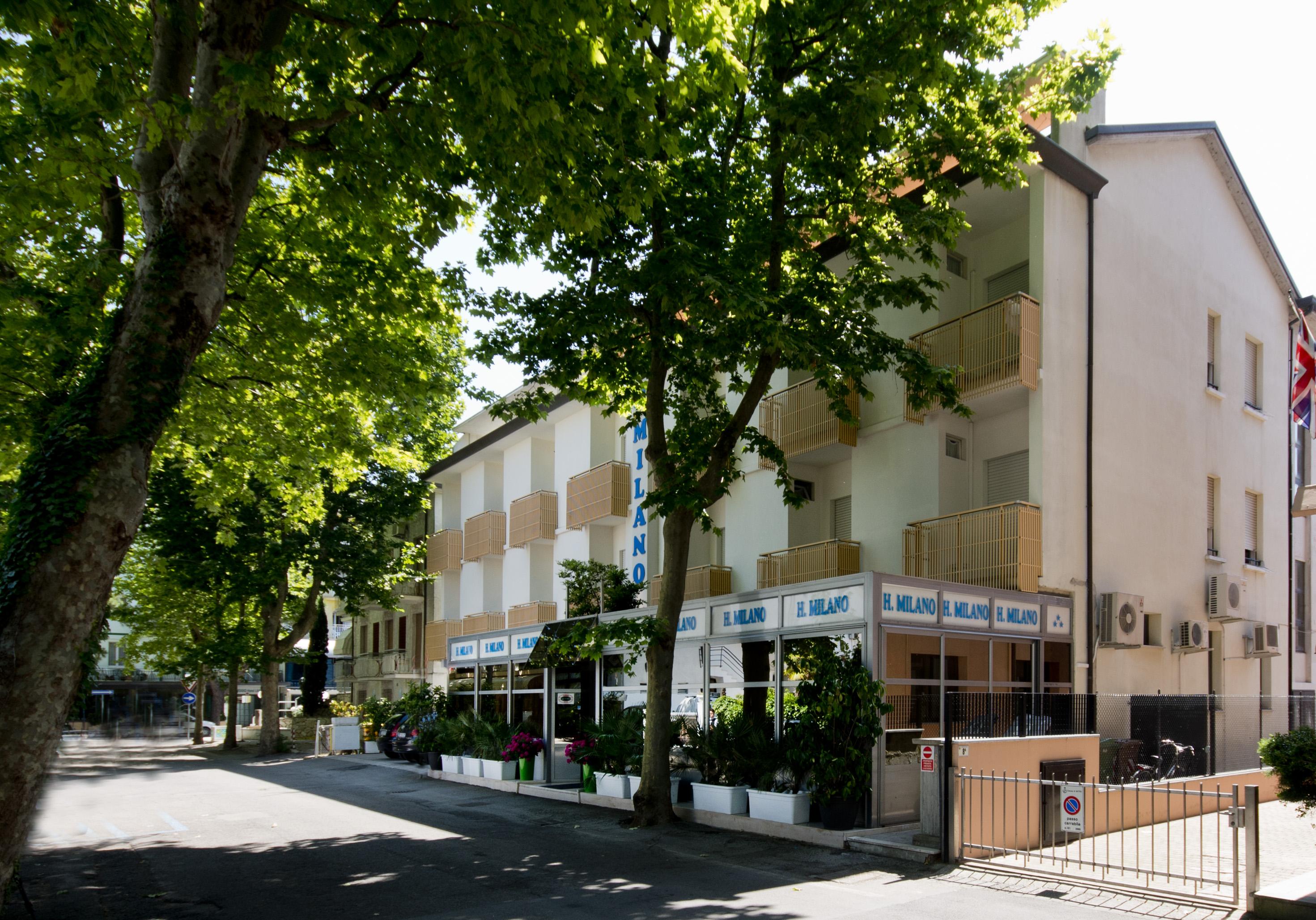 Hotel Milano 가테오 아 마레 외부 사진
